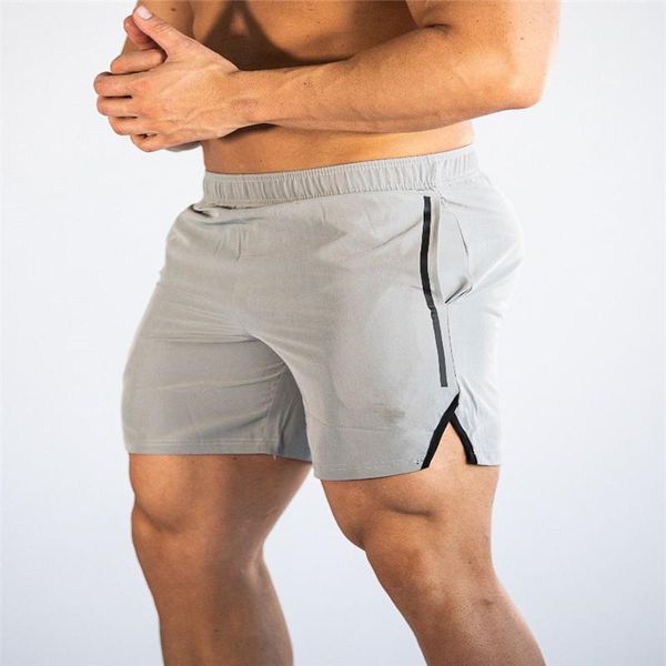 2021 new arrival summer beach shorts mens fitness bodybuilding breathable quick drying shorts gyms men casual joggers, White;black
2021 new arrival summer beach shorts mens fitness bodybuilding breathable quick drying shorts gyms men casual joggers, White;black