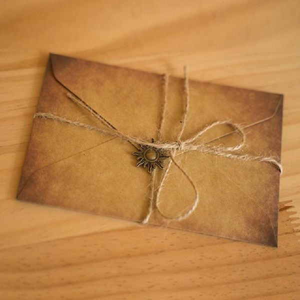 gift wrap 1set retro kraft a5 envelopes blank handwritten love letter stationery content invitations wedding card letterhead party 16*11cm
gift wrap 1set retro kraft a5 envelopes blank handwritten love letter stationery content invitations wedding card letterhead party 16*11cm