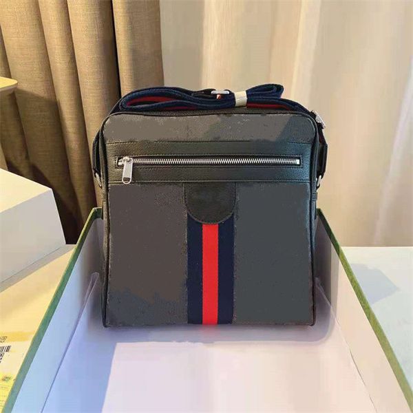 fashionable men's bags luxury designer m en's messenger bag exquisite hardware novel design simple and large-capacity handbags hig
fashionable men's bags luxury designer m en's messenger bag exquisite hardware novel design simple and large-capacity handbags hig