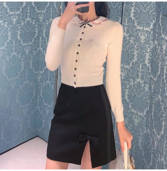 328 2021 spring summer brand same style sweater cardigan lapel neck long sleeve sweater women clothes yshi, White;black
328 2021 spring summer brand same style sweater cardigan lapel neck long sleeve sweater women clothes yshi, White;black