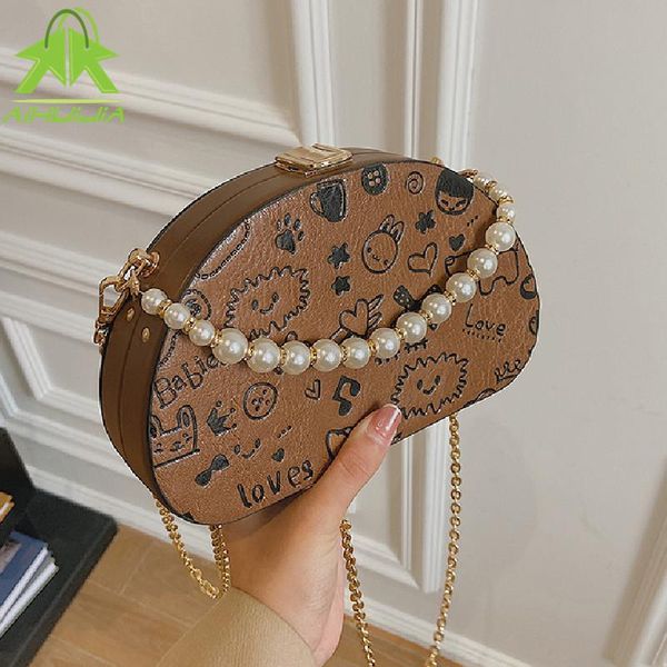 evening bags fashion cartoons printing shoulder bag for women pu leather messenger luxury pearls chain female handbags
evening bags fashion cartoons printing shoulder bag for women pu leather messenger luxury pearls chain female handbags