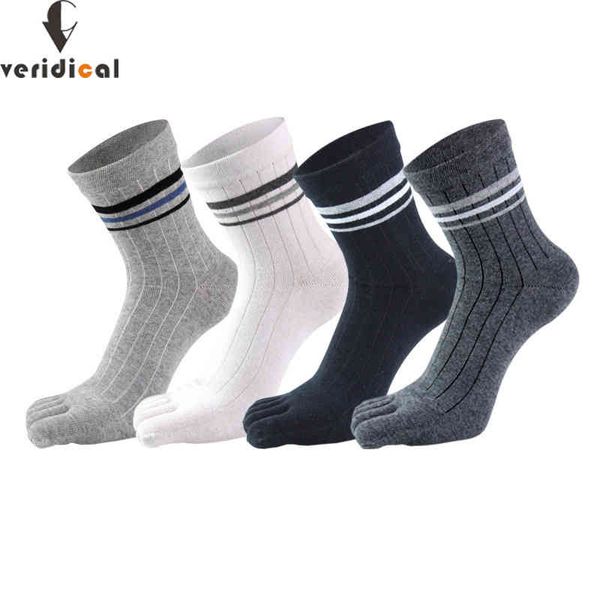 5 pairs man short five finger pure solid business striped standard breathable socks with separate toes, Black
5 pairs man short five finger pure solid business striped standard breathable socks with separate toes, Black