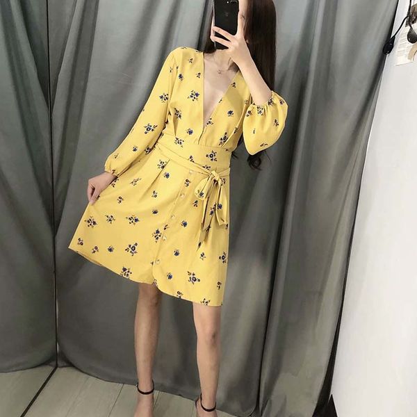 women long sleeve mini dress vintage floral print female v-neck beach dress casual holiday lady retro dress vestidos, Black;gray
women long sleeve mini dress vintage floral print female v-neck beach dress casual holiday lady retro dress vestidos, Black;gray