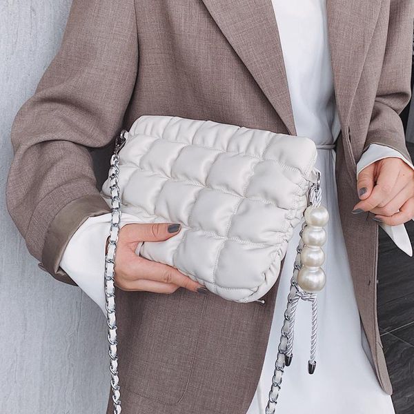 evening bags women messenger bag pearl travel luxury designer tassel ladies clutches chain silng female fashion purse bolsos para mujer
evening bags women messenger bag pearl travel luxury designer tassel ladies clutches chain silng female fashion purse bolsos para mujer