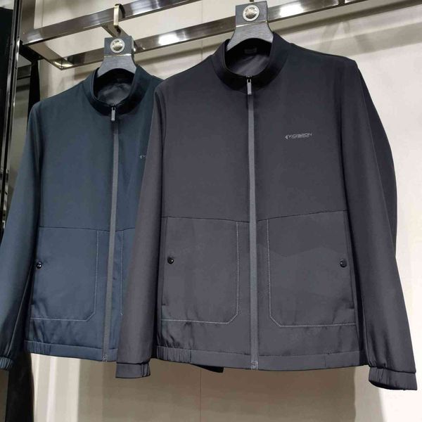 jackets middle aged elderly 2021 autumn winter dad men's casual stand collar et spring splicing loose coat, Black;brown
jackets middle aged elderly 2021 autumn winter dad men's casual stand collar et spring splicing loose coat, Black;brown