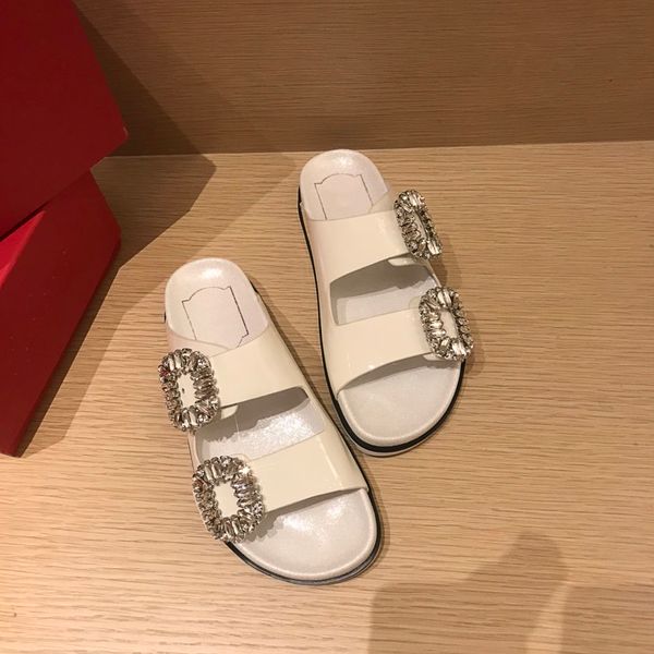 2021ss designer sandals women slippers true leather flat slide sandal platform slipper platform shoes summer spring white black drill square
2021ss designer sandals women slippers true leather flat slide sandal platform slipper platform shoes summer spring white black drill square