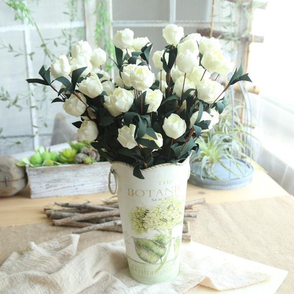 1 bouquet 6 heads artificial rose flowers bouquet autumn silk fake flowers for diy living room home garden wedding decoration
1 bouquet 6 heads artificial rose flowers bouquet autumn silk fake flowers for diy living room home garden wedding decoration