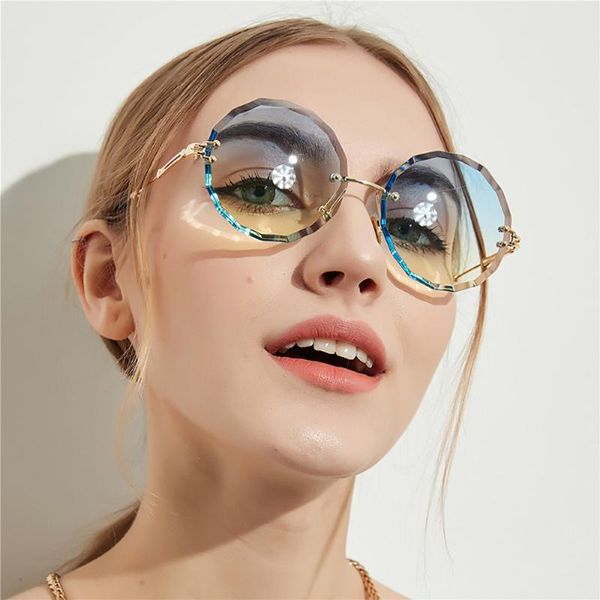 sunglasses leixi fashion wave edge 2021 summer rimless sun glasses travel eyewear women accessories lx194, White;black
sunglasses leixi fashion wave edge 2021 summer rimless sun glasses travel eyewear women accessories lx194, White;black