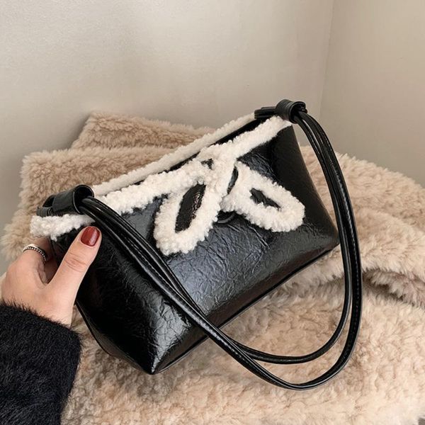 cross body luxury ladies pu leather armpit bag for women 2021 winter fashion shoulder bags designer brand crossbody female shopper 
cross body luxury ladies pu leather armpit bag for women 2021 winter fashion shoulder bags designer brand crossbody female shopper