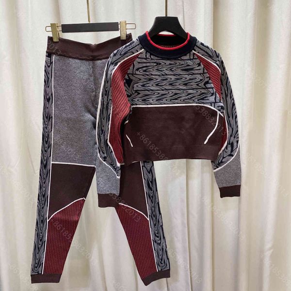 2021 designer legging yoga suit tech fleece long sleeve sweaters for women wool knits pants two-piece double f letter logo brand running fit, Black;gray 
2021 designer legging yoga suit tech fleece long sleeve sweaters for women wool knits pants two-piece double f letter logo brand running fit, Black;gray