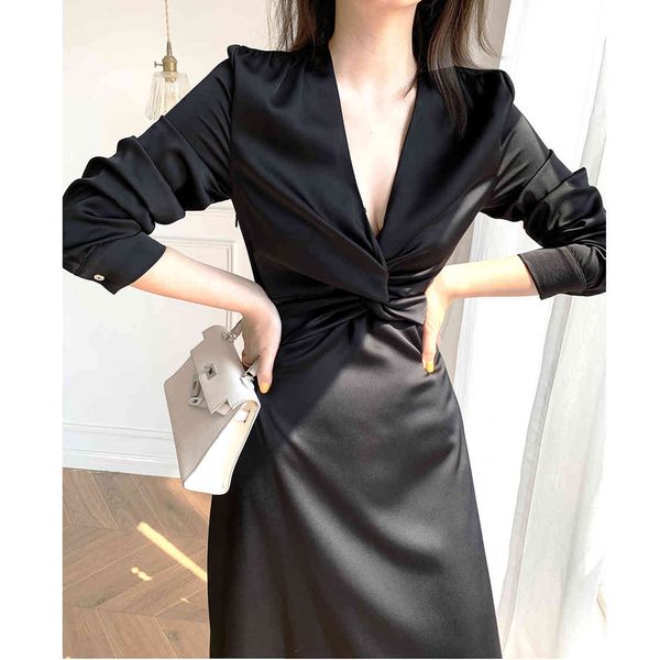 casual dresses satin , elegant, high waist, france, midi, autumn, 2021, Black;gray
casual dresses satin , elegant, high waist, france, midi, autumn, 2021, Black;gray