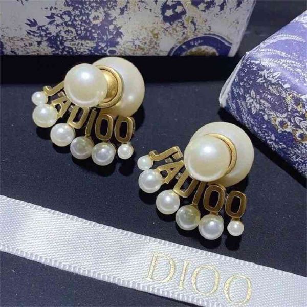 70% off outlet online huang tong zhen letter natural shellfish pearl high-grade feeling wind round girl thin face earrings, Golden
70% off outlet online huang tong zhen letter natural shellfish pearl high-grade feeling wind round girl thin face earrings, Golden
