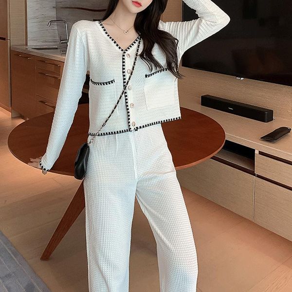 women's two piece pants autumn fashion knitting female set knitted cardigan sweater v-neck long sleeve + wide leg suit women y470, White
women's two piece pants autumn fashion knitting female set knitted cardigan sweater v-neck long sleeve + wide leg suit women y470, White