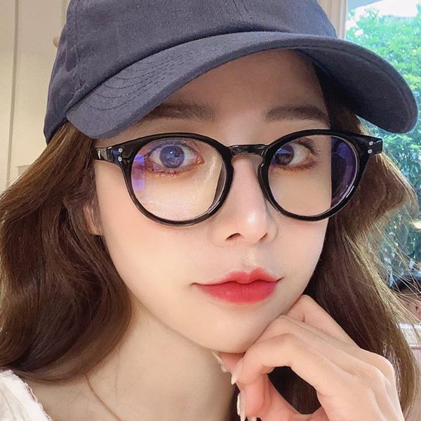 sunglasses 1pc round eyeglasses anti blue light glasses frames transparent optical fake eyeglass myopia frame for women men, White;black
sunglasses 1pc round eyeglasses anti blue light glasses frames transparent optical fake eyeglass myopia frame for women men, White;black