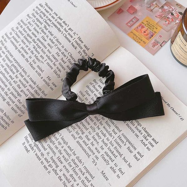 hair accessories black large intestine hairband korean net red satin butterfly mori small headband, Slivery;white
hair accessories black large intestine hairband korean net red satin butterfly mori small headband, Slivery;white