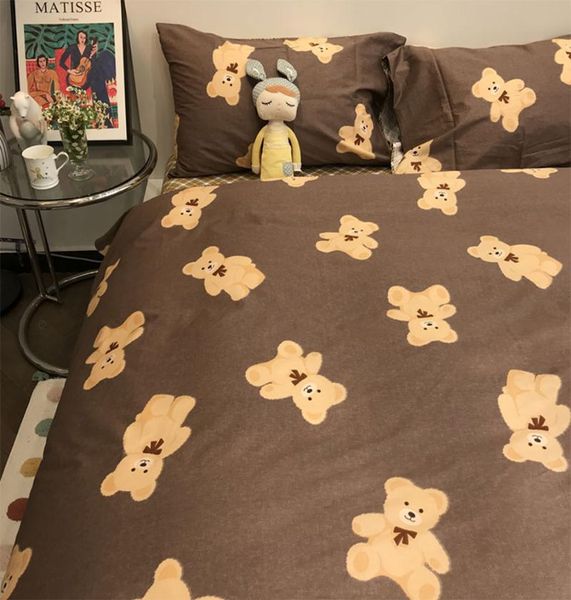 bedding sets cute vintage brown bear plaid set,retro cartoon cotton twin full home textile bed sheet pillow case quilt cover
bedding sets cute vintage brown bear plaid set,retro cartoon cotton twin full home textile bed sheet pillow case quilt cover