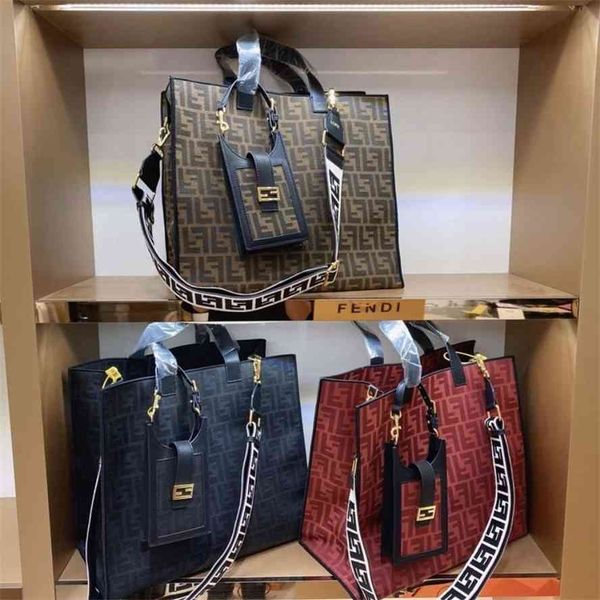 handbagbag women's classic shopping tug special bag large capacity korean version of pop stargg bag
handbagbag women's classic shopping tug special bag large capacity korean version of pop stargg bag