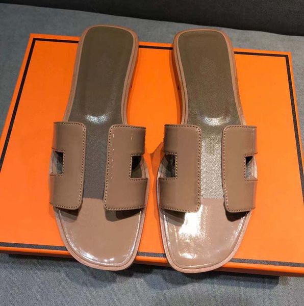 with box classics woman shoes slipper leather flat sandals fashion slides slide rubber ladies beach women slippers shoe10 2-10, Black
with box classics woman shoes slipper leather flat sandals fashion slides slide rubber ladies beach women slippers shoe10 2-10, Black