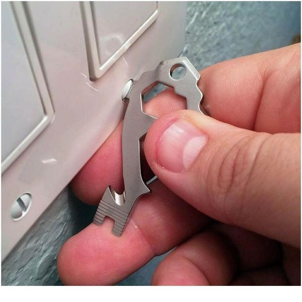 20-in-1 edc multi-tool pocket key chain multi tools carabiners gravity hook keychains outdoor camping survival tra jllhni 
20-in-1 edc multi-tool pocket key chain multi tools carabiners gravity hook keychains outdoor camping survival tra jllhni