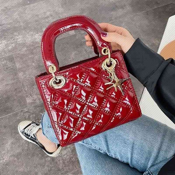 online popular little 2020 tide korean version versatile messenger bag fashion handbag princess bag lady bag youth
online popular little 2020 tide korean version versatile messenger bag fashion handbag princess bag lady bag youth