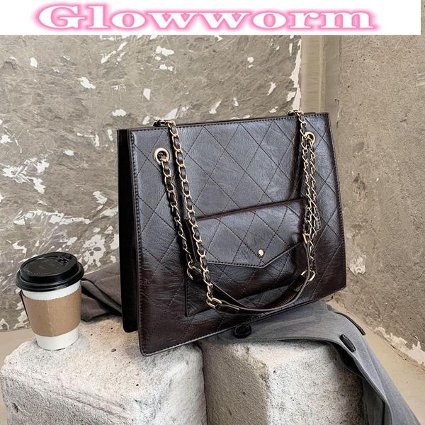 shoulder bags high-quality autumn and winter large-capacity tote bag female 2021 fashion chain women's designer messenger
shoulder bags high-quality autumn and winter large-capacity tote bag female 2021 fashion chain women's designer messenger