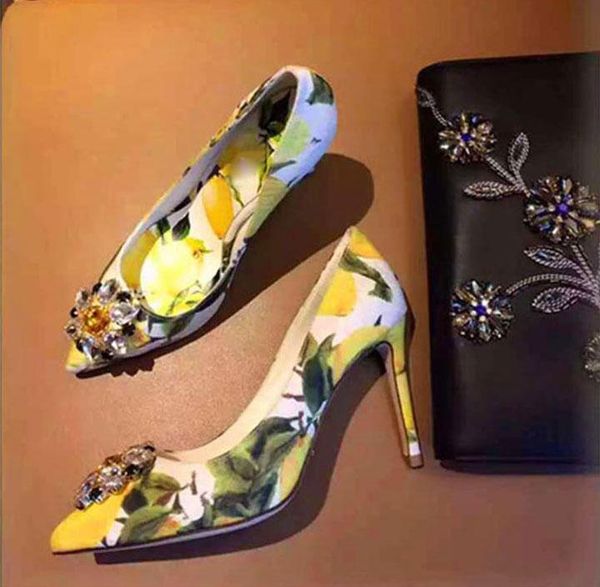 dress shoes luxury diamond flower buckle jacquard pumps woman thin stilettos pointed toe wedding slip on crystal floral high heels, Black
dress shoes luxury diamond flower buckle jacquard pumps woman thin stilettos pointed toe wedding slip on crystal floral high heels, Black