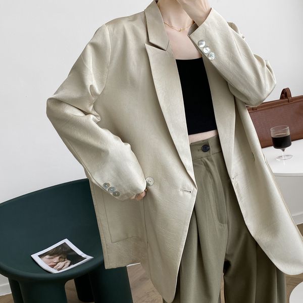 autumn 2021 new turn down collar blazer vintage ladies coat with pocket casaco feminino for women clothes v4gx, White;black
autumn 2021 new turn down collar blazer vintage ladies coat with pocket casaco feminino for women clothes v4gx, White;black