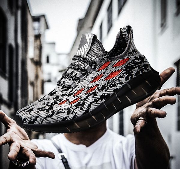 2020 autumn men shoes breathable fashion large size 48 trendy men casual shoes white black luminous sneakers tennis
2020 autumn men shoes breathable fashion large size 48 trendy men casual shoes white black luminous sneakers tennis