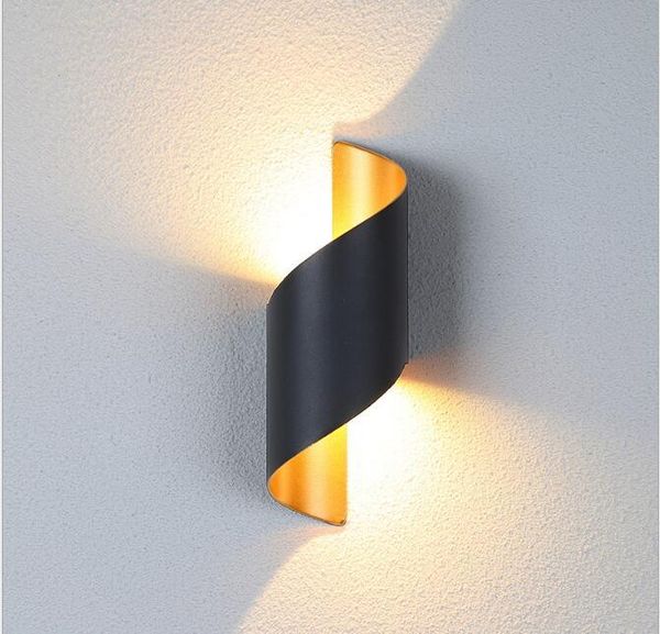 wall lamp northern corridor indoor living room simple outdoor balcony aisle courtyard
wall lamp northern corridor indoor living room simple outdoor balcony aisle courtyard