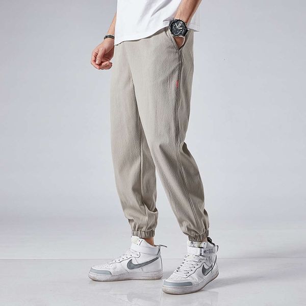 slightly fat boys wear radish pants, korean fashion, loose in autumn, oversize elastic casual harem pants, Black
slightly fat boys wear radish pants, korean fashion, loose in autumn, oversize elastic casual harem pants, Black
