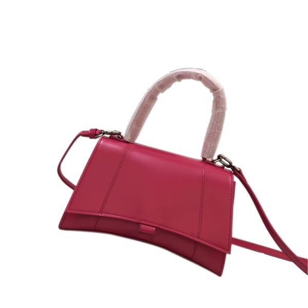 2021 summer handbag women luxurys designers bags crossbody shoulder clutch chain bag good quality waist ladies party evening purse
2021 summer handbag women luxurys designers bags crossbody shoulder clutch chain bag good quality waist ladies party evening purse