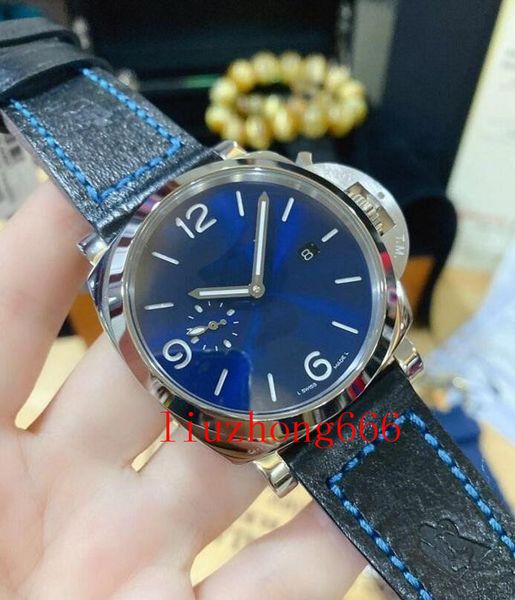 men auomatic mechanical movement blue sport wristwatch 44mm luxury stainless steel, Slivery;brown
men auomatic mechanical movement blue sport wristwatch 44mm luxury stainless steel, Slivery;brown