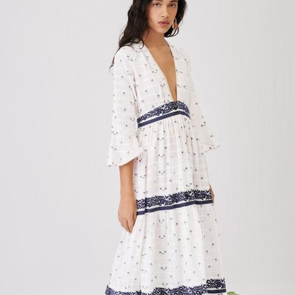 casual dresses ayualin deep v neck flare sleeve long dress vintage floral embroidery cotton autumn for women boho party vestido, Black;gray
casual dresses ayualin deep v neck flare sleeve long dress vintage floral embroidery cotton autumn for women boho party vestido, Black;gray