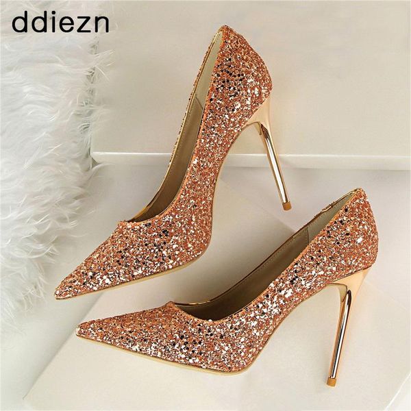 dress shoes 2021 women thin heels high pumps sequined elegant pointed toe ladies party wedding bling woman, Black
dress shoes 2021 women thin heels high pumps sequined elegant pointed toe ladies party wedding bling woman, Black
