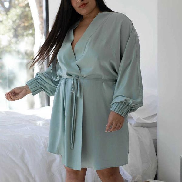 sleepwear 2021 large pajamas women's v-ne long sleeve shorts robe three piece suit, Black;red
sleepwear 2021 large pajamas women's v-ne long sleeve shorts robe three piece suit, Black;red