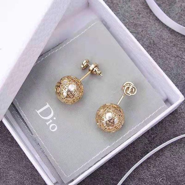 backs earrings d family 2021 cd hollow out pearl ball s925 silver needle female high board jewelry, White
backs earrings d family 2021 cd hollow out pearl ball s925 silver needle female high board jewelry, White