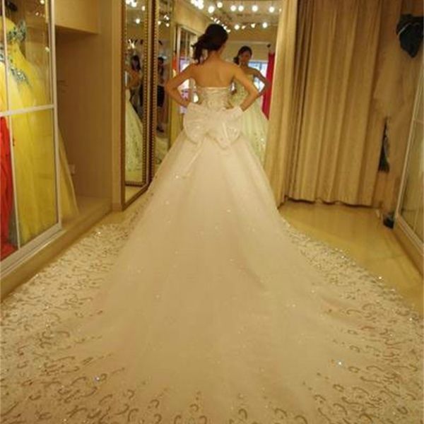 2021 vintage new luxury long wedding sweetheart rhinestone with bow bridal gown plus size custom made vestidos de mariage yu5i, White
2021 vintage new luxury long wedding sweetheart rhinestone with bow bridal gown plus size custom made vestidos de mariage yu5i, White