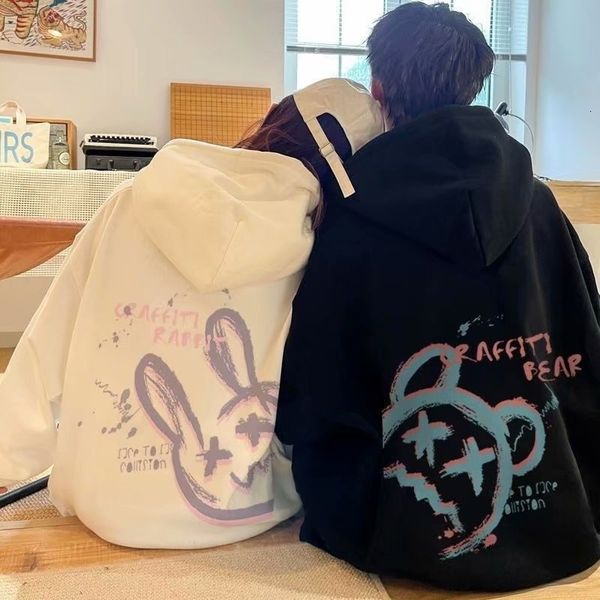 2021 new couple hooded pullover winter plush sweater fried street high sense women loose college coat men, Black
2021 new couple hooded pullover winter plush sweater fried street high sense women loose college coat men, Black