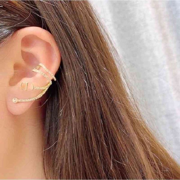 70% off outlet online letter texture single ring decorated modeling crystal inlaid classic small design clip earrings, Golden
70% off outlet online letter texture single ring decorated modeling crystal inlaid classic small design clip earrings, Golden