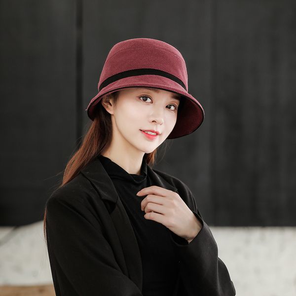 stingy brim ha middle aged and elderly women's autumn winter fashion fisherman / warm thick wool western style elegant hat, Blue;gray
stingy brim ha middle aged and elderly women's autumn winter fashion fisherman / warm thick wool western style elegant hat, Blue;gray
