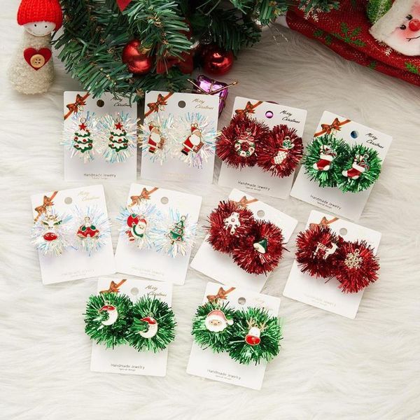 stud red green color christmas flower ball earrings tree elk snowflake santa claus for women girls 2021 xmas gift, Golden;silver
stud red green color christmas flower ball earrings tree elk snowflake santa claus for women girls 2021 xmas gift, Golden;silver