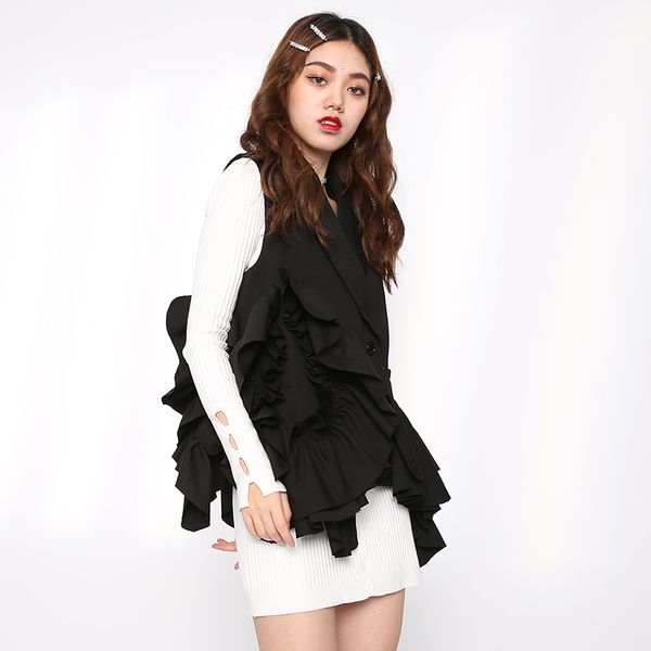 2021 spring new outerwear layers ruffles design fashionable loose fashion black blazer vest women ruched casual coats, Black;brown
2021 spring new outerwear layers ruffles design fashionable loose fashion black blazer vest women ruched casual coats, Black;brown