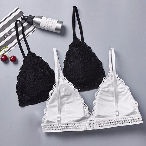 french deep v lace bra triangle cup seamless wireless bra lingerie thin underwear push up women girls bralette, Red;black
french deep v lace bra triangle cup seamless wireless bra lingerie thin underwear push up women girls bralette, Red;black