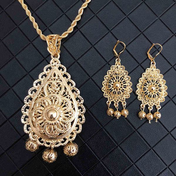 jewelry sets luxury dubai necklace sunflowers pendent bistratal long chain and earrings gifts flower hollow pendents, Black
jewelry sets luxury dubai necklace sunflowers pendent bistratal long chain and earrings gifts flower hollow pendents, Black