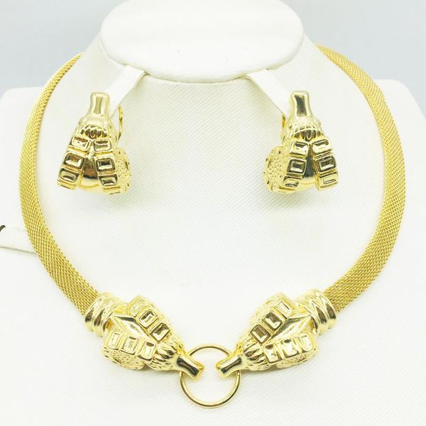 earrings & necklace wholesale luxury nigerian women's wedding jewelry set bracelet ring bride dubai gold african bead, Silver
earrings & necklace wholesale luxury nigerian women's wedding jewelry set bracelet ring bride dubai gold african bead, Silver