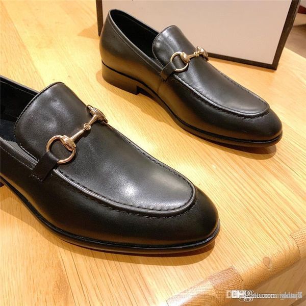 l5 genuine leather men dress shoes luxury brands thick bottom italian style male shoes pointed brogue carving loafers slip-on 33, Black
l5 genuine leather men dress shoes luxury brands thick bottom italian style male shoes pointed brogue carving loafers slip-on 33, Black