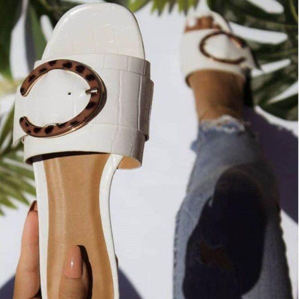 2021 summer new women's sandals flat solid color buckle slippers open toe outdoor women's crocodile leather shoes plus size 41, Black
2021 summer new women's sandals flat solid color buckle slippers open toe outdoor women's crocodile leather shoes plus size 41, Black