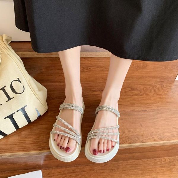 slippers low beach shoes womens outdoor pantofle lady platform slides fashion sabot 2021 girl flat luxury pu rome fabric, Black
slippers low beach shoes womens outdoor pantofle lady platform slides fashion sabot 2021 girl flat luxury pu rome fabric, Black