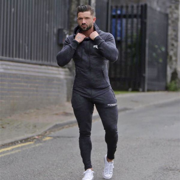 2021 new sping running long sleeve stand collar sweatshirt sports set gym clothes men training suit sport wear rtpm, White;black
2021 new sping running long sleeve stand collar sweatshirt sports set gym clothes men training suit sport wear rtpm, White;black