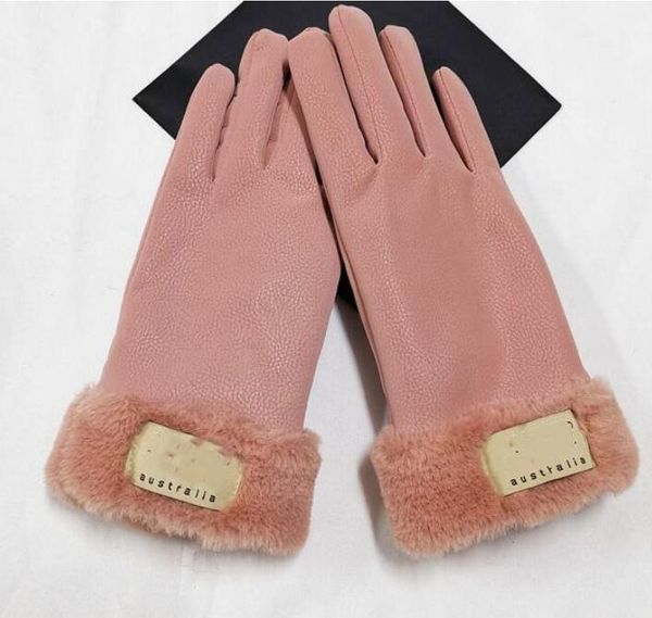 2021 design women039s gloves for winter and autumn cashmere mittens gloves with lovely fur ball outdoor sport warm winter glove, Blue;gray
2021 design women039s gloves for winter and autumn cashmere mittens gloves with lovely fur ball outdoor sport warm winter glove, Blue;gray